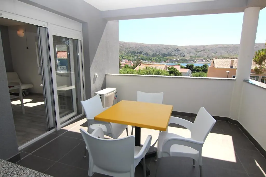 Apartment Villa Franci Pag Town