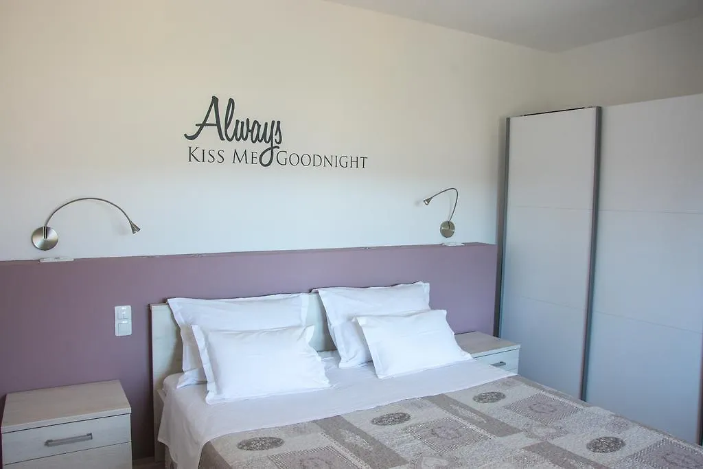 Apartment Villa Franci Pag Town